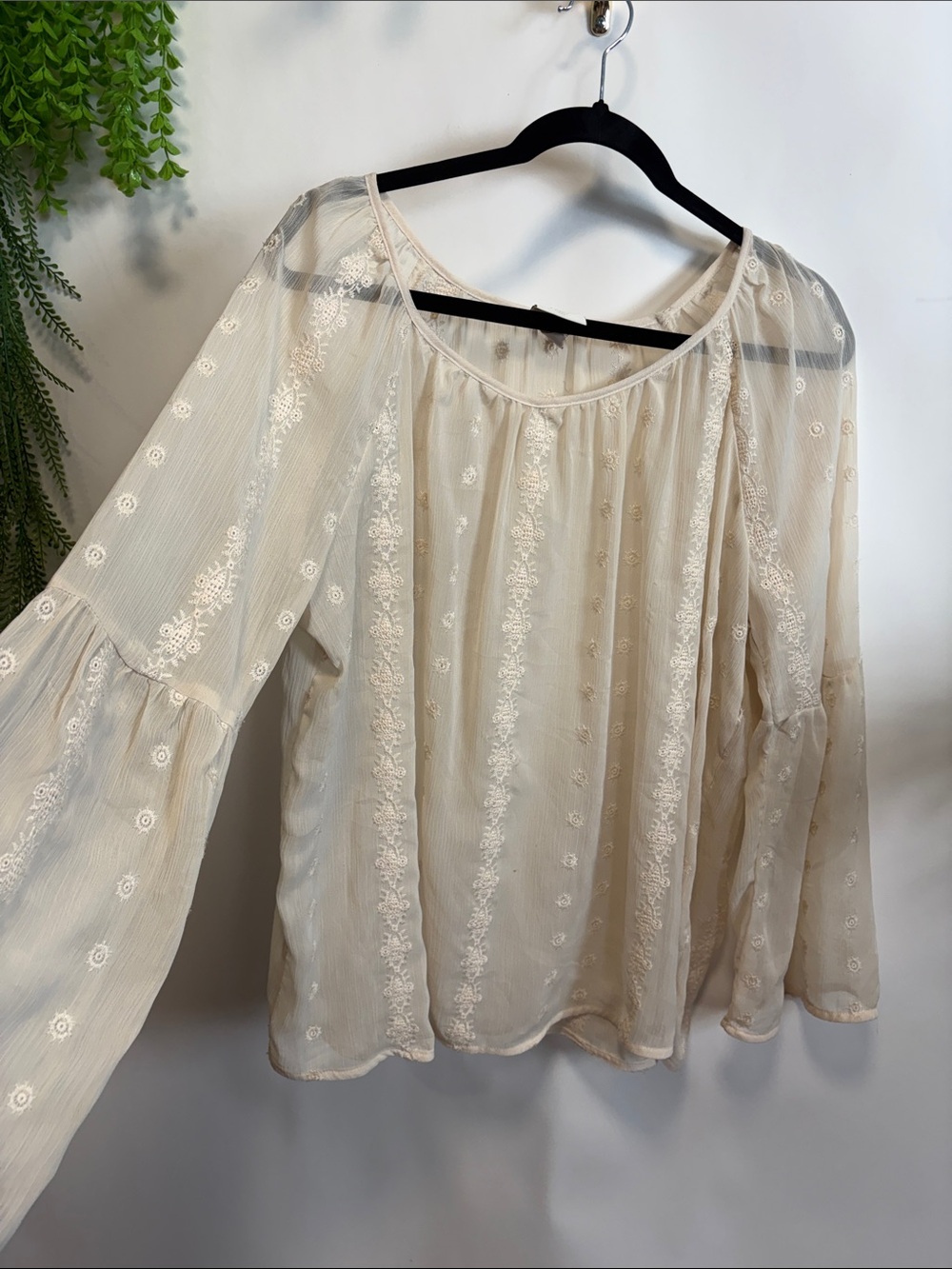 Knox Rose Cream Sheer Embroidered Peasant Blouse